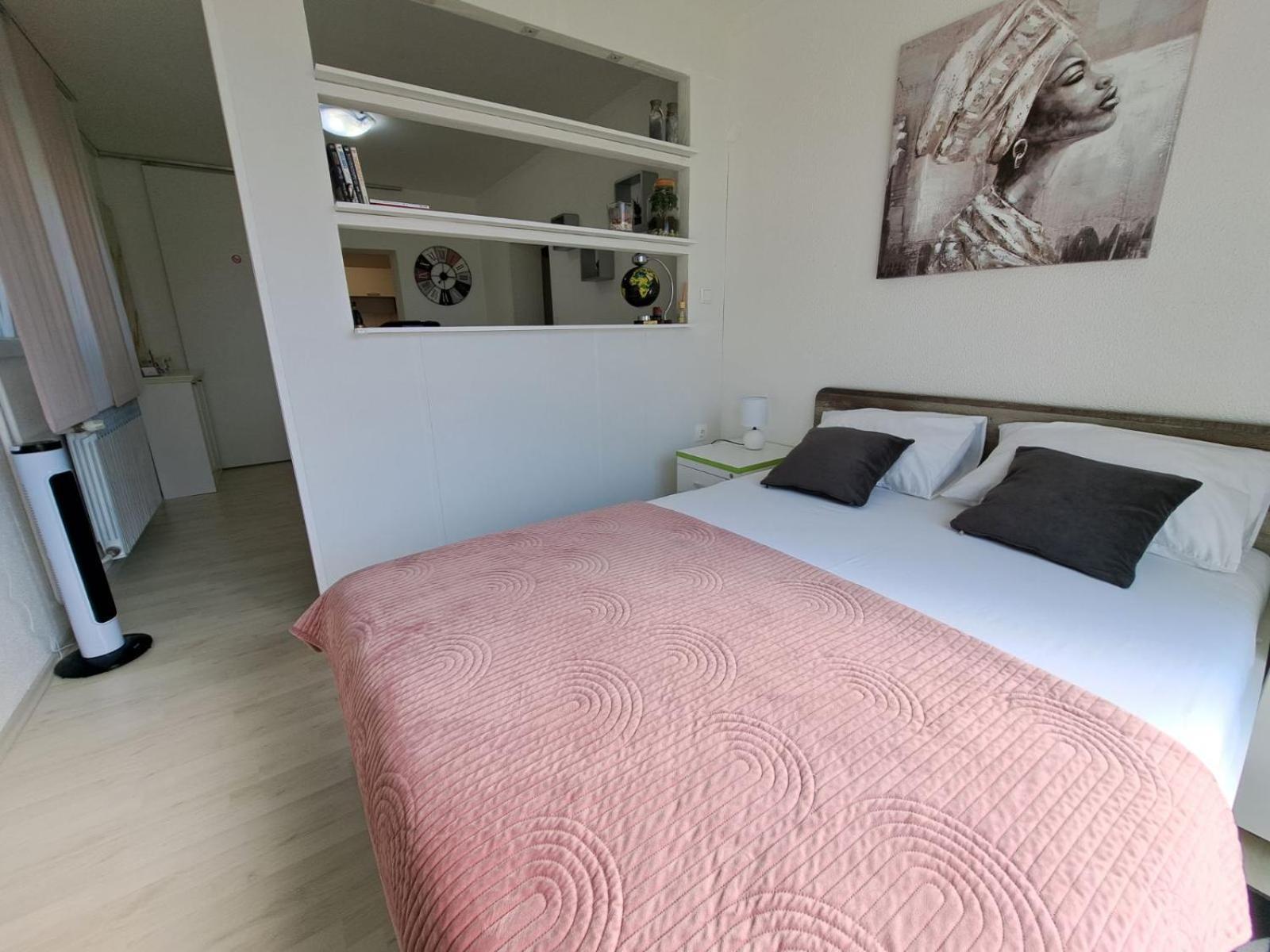Apartmani Habibi Jalzabet エクステリア 写真