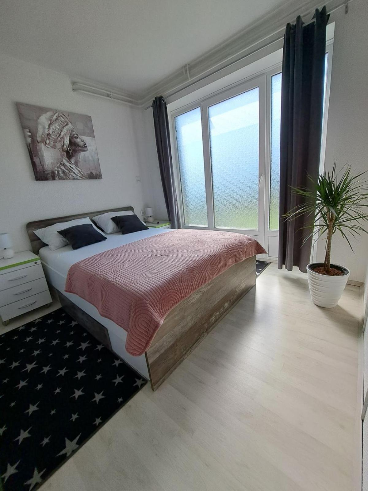 Apartmani Habibi Jalzabet エクステリア 写真