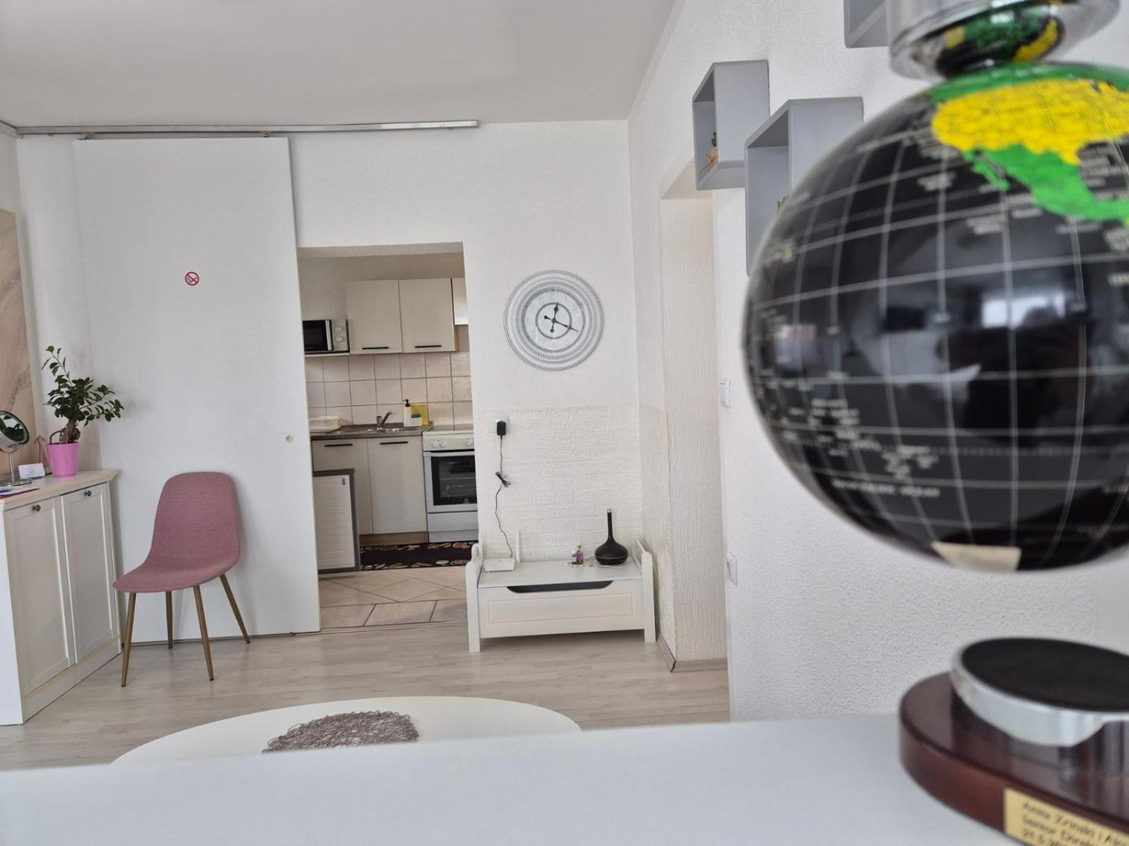 Apartmani Habibi Jalzabet エクステリア 写真